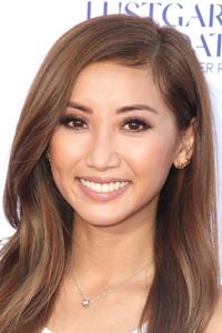 الممثل Brenda Song