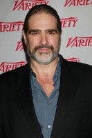 المخرج Brett Leonard