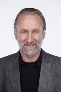 المخرج Brian Henson