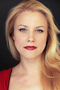 الممثل Brittney Powell