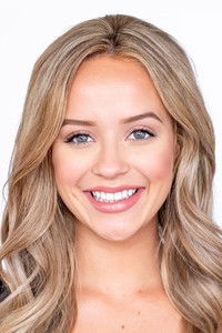 الممثل Brooke Piedra