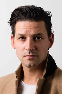 الممثل Callum McGowan