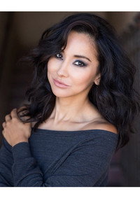 الممثل Carolina Hoyos