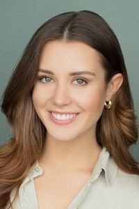 الممثل Caroline Wilde