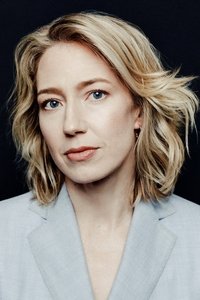 الممثل Carrie Coon