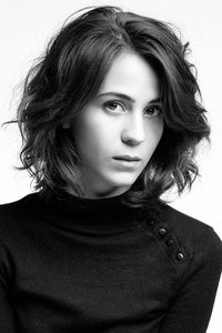 الممثل Cassandra Ciangherotti