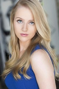 الممثل Cassandra Potenza