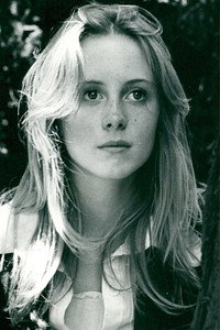 الممثل Cathryn Harrison