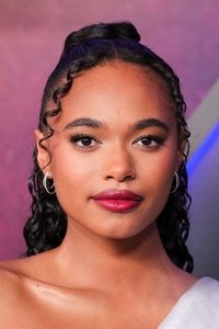 الممثل Chandler Kinney