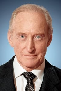 الممثل Charles Dance