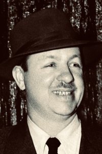 المخرج Charles Lamont