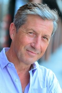 الممثل Charles Shaughnessy