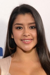 الممثل Chelsea Rendon