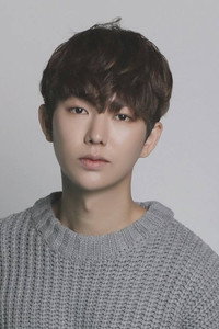 الممثل Choi Joon-Young