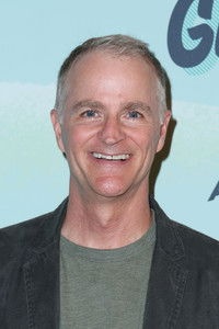 المخرج Chris Bailey