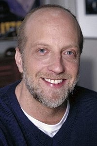 الممثل Chris Elliott