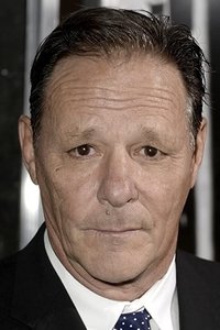 الممثل Chris Mulkey