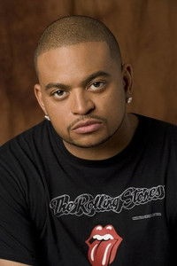 المخرج Chris Stokes