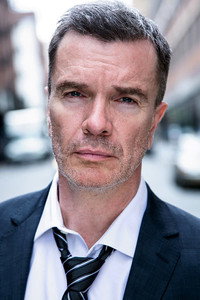 الممثل Christopher Shyer