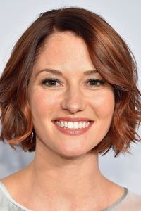 الممثل Chyler Leigh