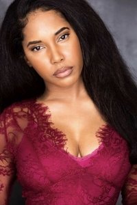 الممثل Ciera Angelia