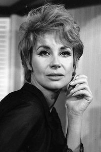 الممثل Claire Maurier