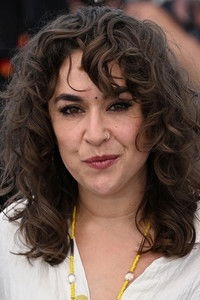 الممثل Claire Rodgerson