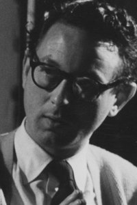 المخرج Clive Donner