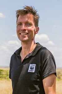 المخرج Colin Butfield