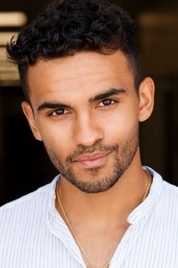 الممثل Colin McCalla