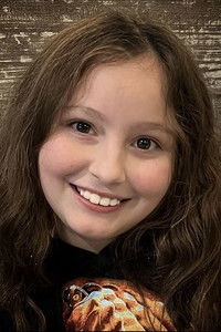 الممثل Dali Rose Tetreault