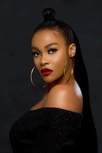 الممثل Damilola Adegbite