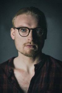 المخرج Dan Allen