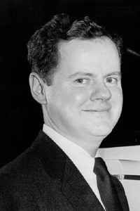 المخرج Daniel Petrie