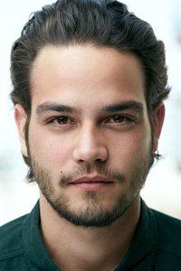 الممثل Daniel Zovatto