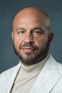 الممثل Dar Salim