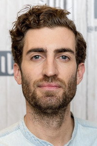 المخرج Dave McCary