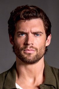 الممثل David Corenswet