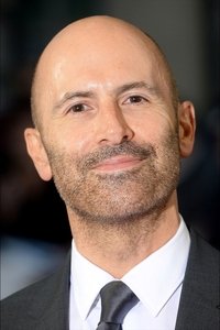 المخرج David Kerr