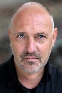 الممثل Dean Kilbey