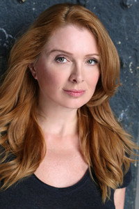 الممثل Deborah Twiss