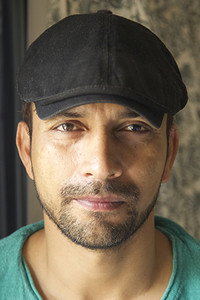 الممثل Deepak Dobriyal