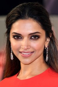 الممثل Deepika Padukone