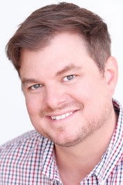 الممثل Derek Miller