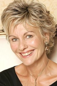 الممثل Diana Hardcastle