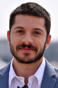 الممثل Dimitri Leonidas
