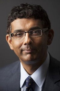 الممثل Dinesh D'Souza