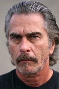 الممثل Don Scribner