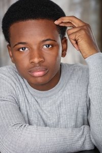 الممثل Dusan Brown