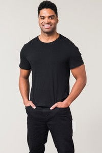 الممثل Dylan Bailey